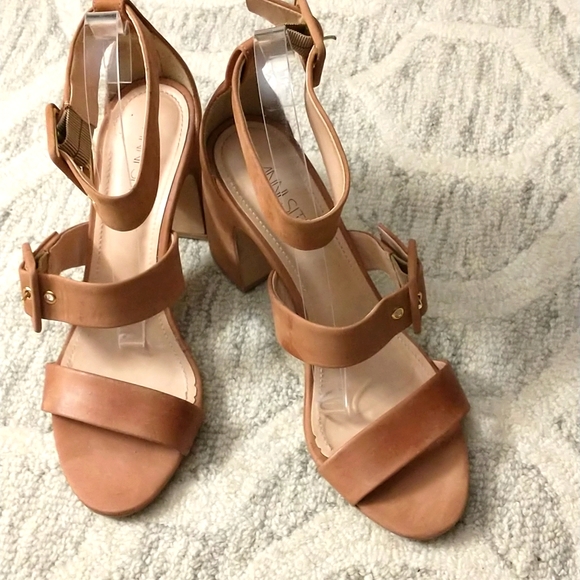 Anni Sitka Tan Sandals - Picture 2 of 7